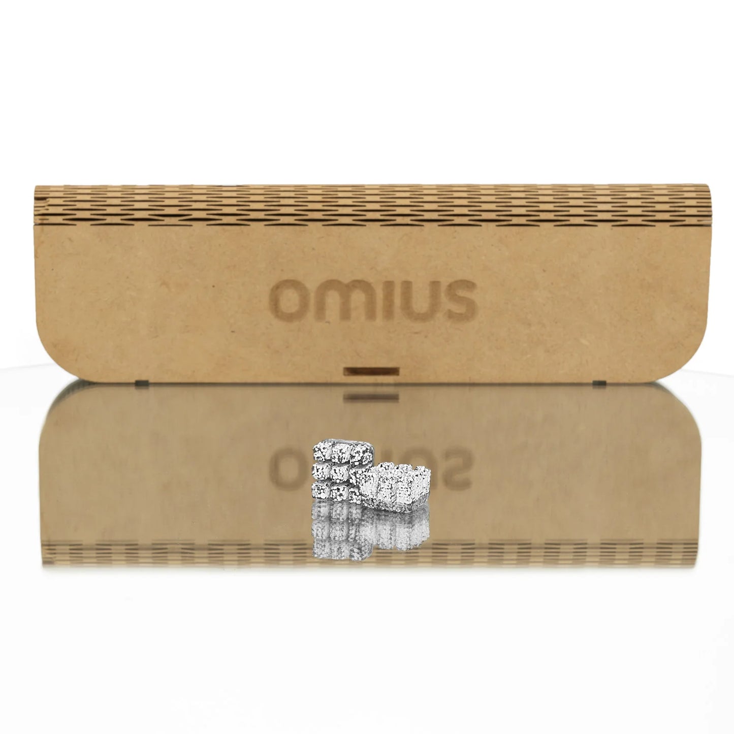 Omius by Headsweats Kona White Running Hat + Cubes Bundle